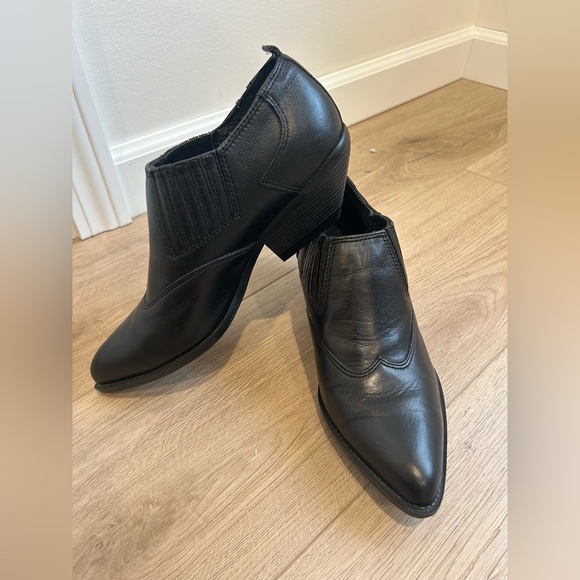 Y2K Zodiac Western Point Toe Shootie Bootie 8 Black Suede Leather Ankle Boot - Picture 2 of 9